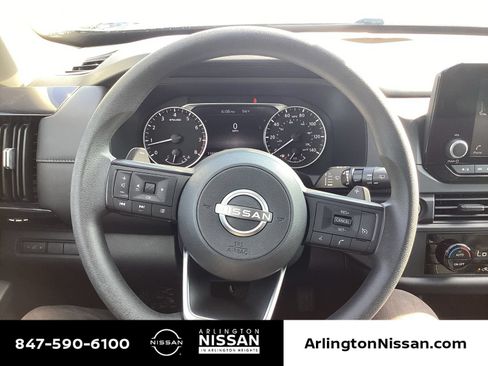 Used 2024 Nissan Pathfinder S AWD/4WD image 1