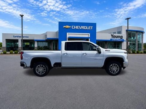 Used 2025 Chevrolet Silverado 3500 LTZ w/ LTZ Plus Package AWD/4WD image 8