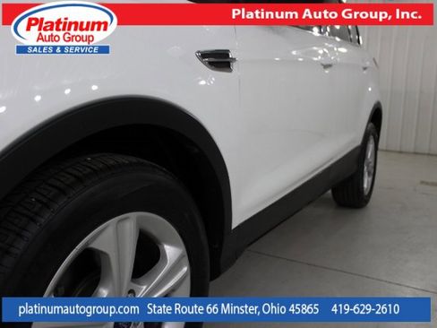 Used 2013 Ford Escape SE image 37