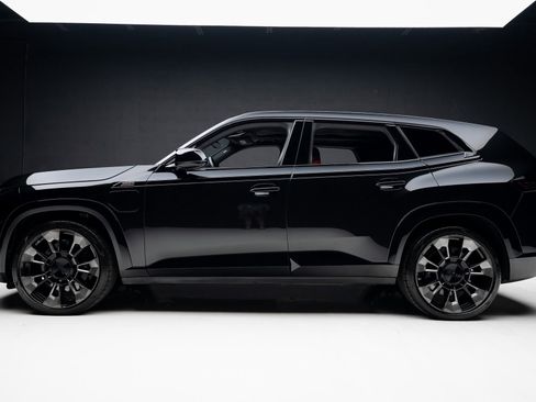 Used 2023 BMW XM image 17