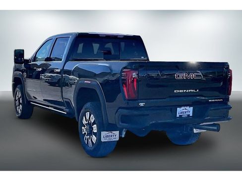New 2026 GMC Sierra 3500 Denali w/ Denali Reserve Package AWD/4WD image 3