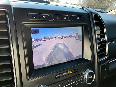 Used 2021 Ford Expedition Max Limited image 30