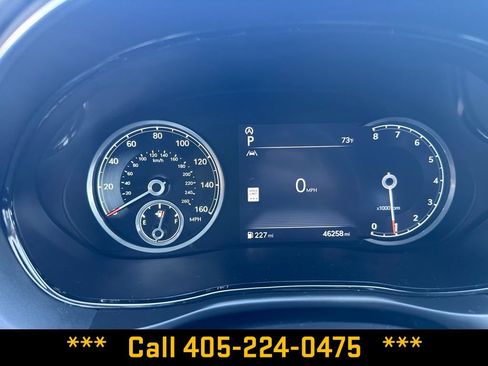 Used 2025 Genesis GV70 2.5T AWD/4WD image 16