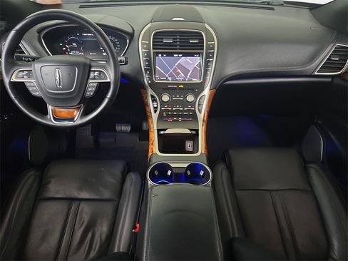 Used 2019 Lincoln Nautilus Reserve w/ Ultimate Package image 13