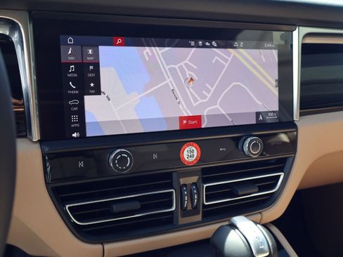 New 2026 Porsche Macan S AWD/4WD image 18