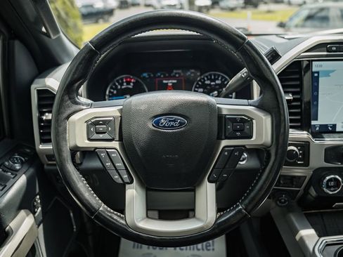 Certified 2022 Ford F250 Lariat w/ Black Appearance Package AWD/4WD image 37