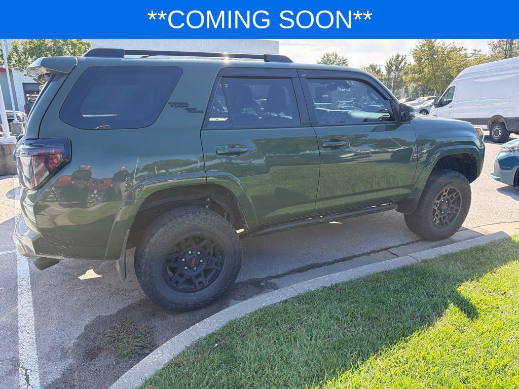 Used 2022 Toyota 4Runner TRD Off-Road Premium w/ Moonroof Package AWD/4WD image 5
