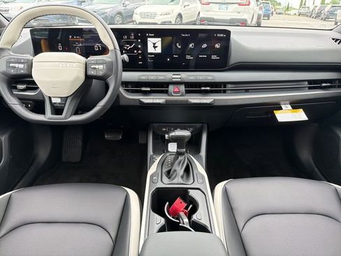 New 2026 Kia K4 EX FWD image 9