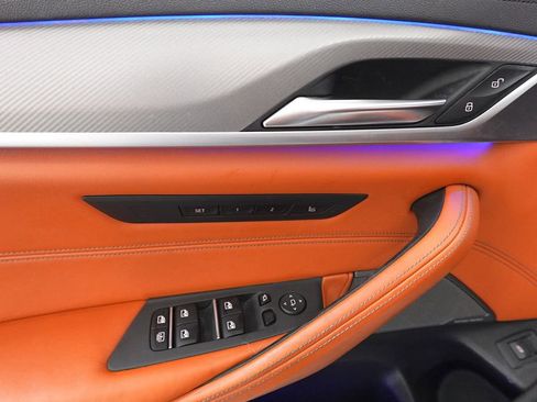 Used 2019 BMW M5 Competition image 9