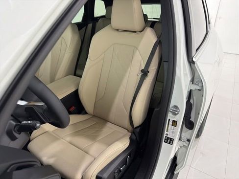 Used 2026 BMW X3 xDrive30 w/ Convenience Package AWD/4WD image 13