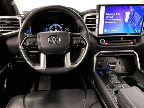 Used 2024 Toyota Tundra Platinum image 5