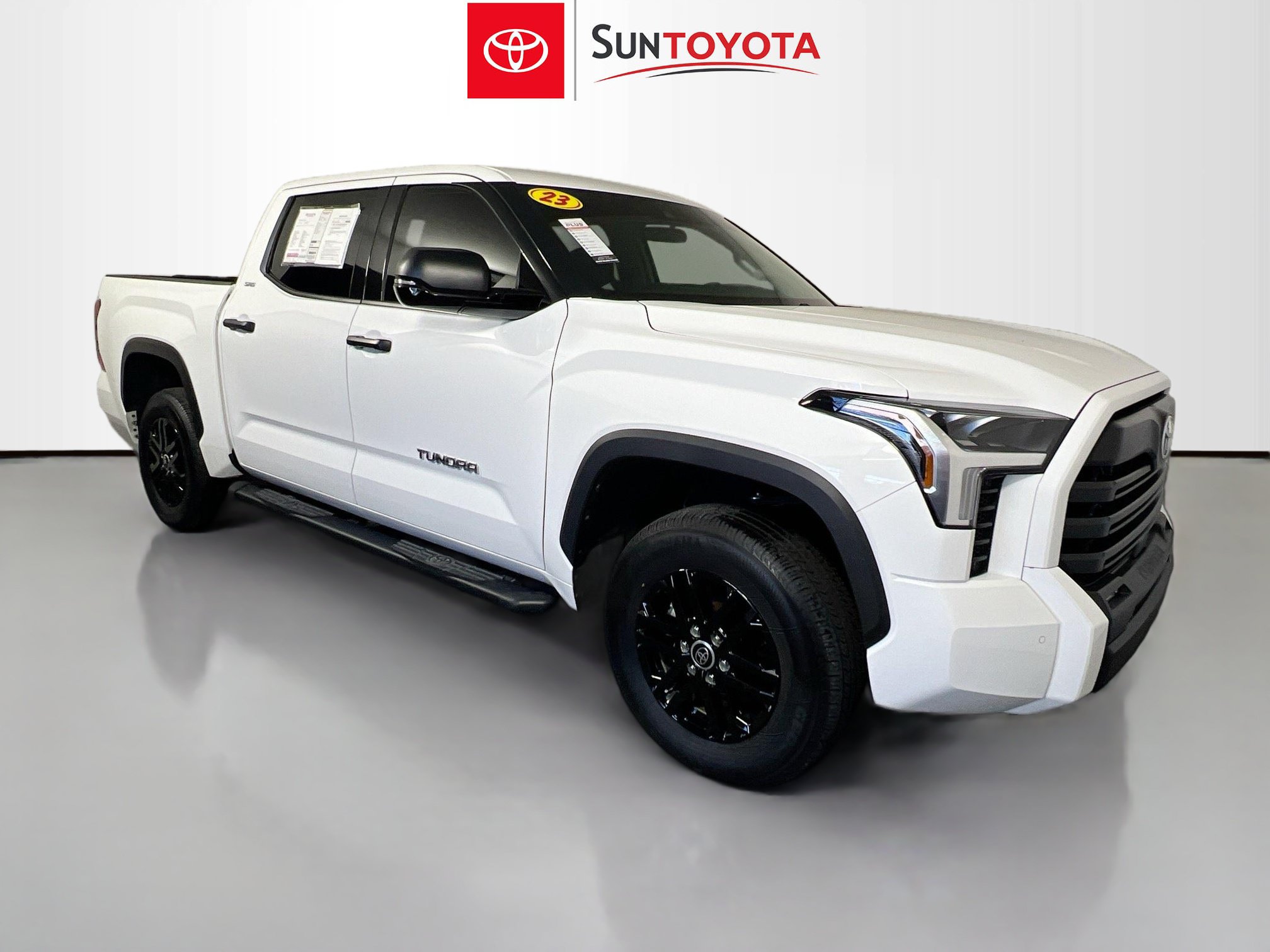 Used 2023 Toyota Tundra SR5 w/ SR5 Convenience Package AWD/4WD image 1