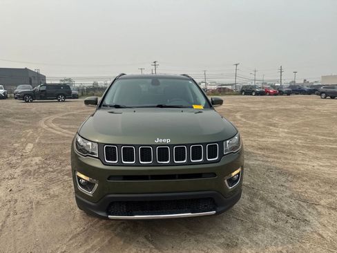 Used 2020 Jeep Compass Limited AWD/4WD image 2