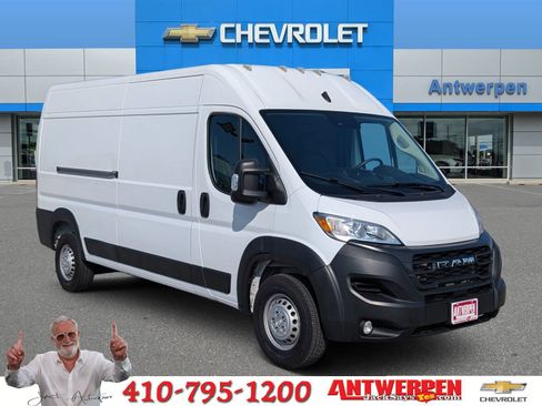 Used 2025 RAM ProMaster 2500 w/ Convenience Group FWD image 1