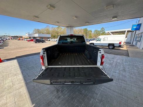 Used 2018 Ford F150 XLT w/ Equipment Group 302A Luxury image 9