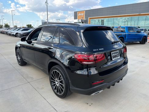 Used 2022 Mercedes-Benz GLC 300 image 3