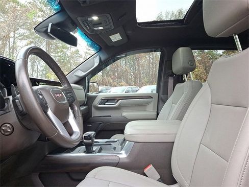 Certified 2023 GMC Sierra 1500 SLT w/ SLT Convenience Package image 13