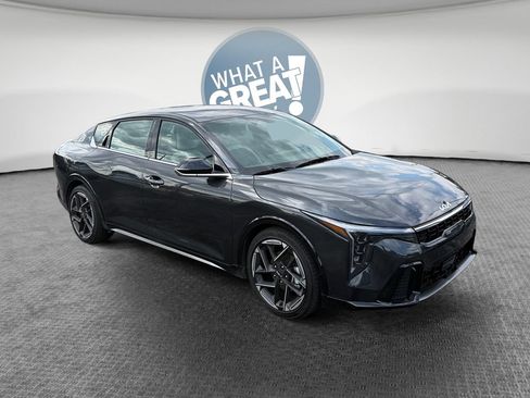 Used 2026 Kia K4 GT-Line FWD image 1