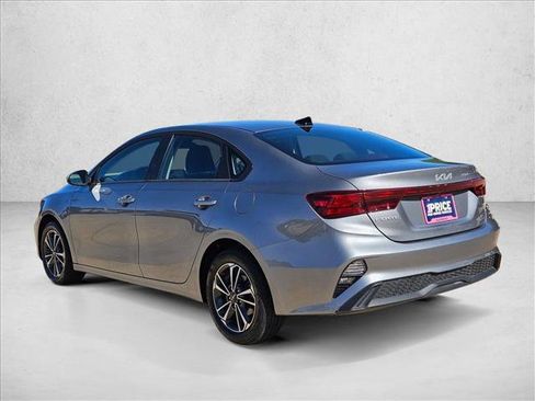 Used 2024 Kia Forte LXS FWD image 8