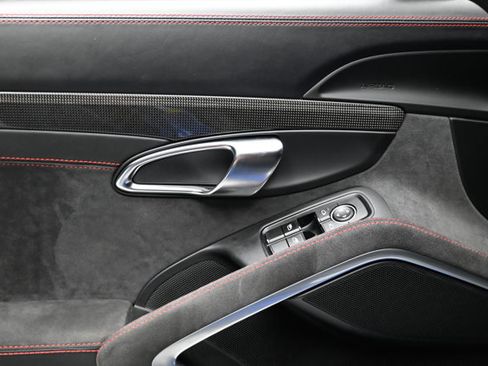 Used 2015 Porsche Cayman GTS image 36