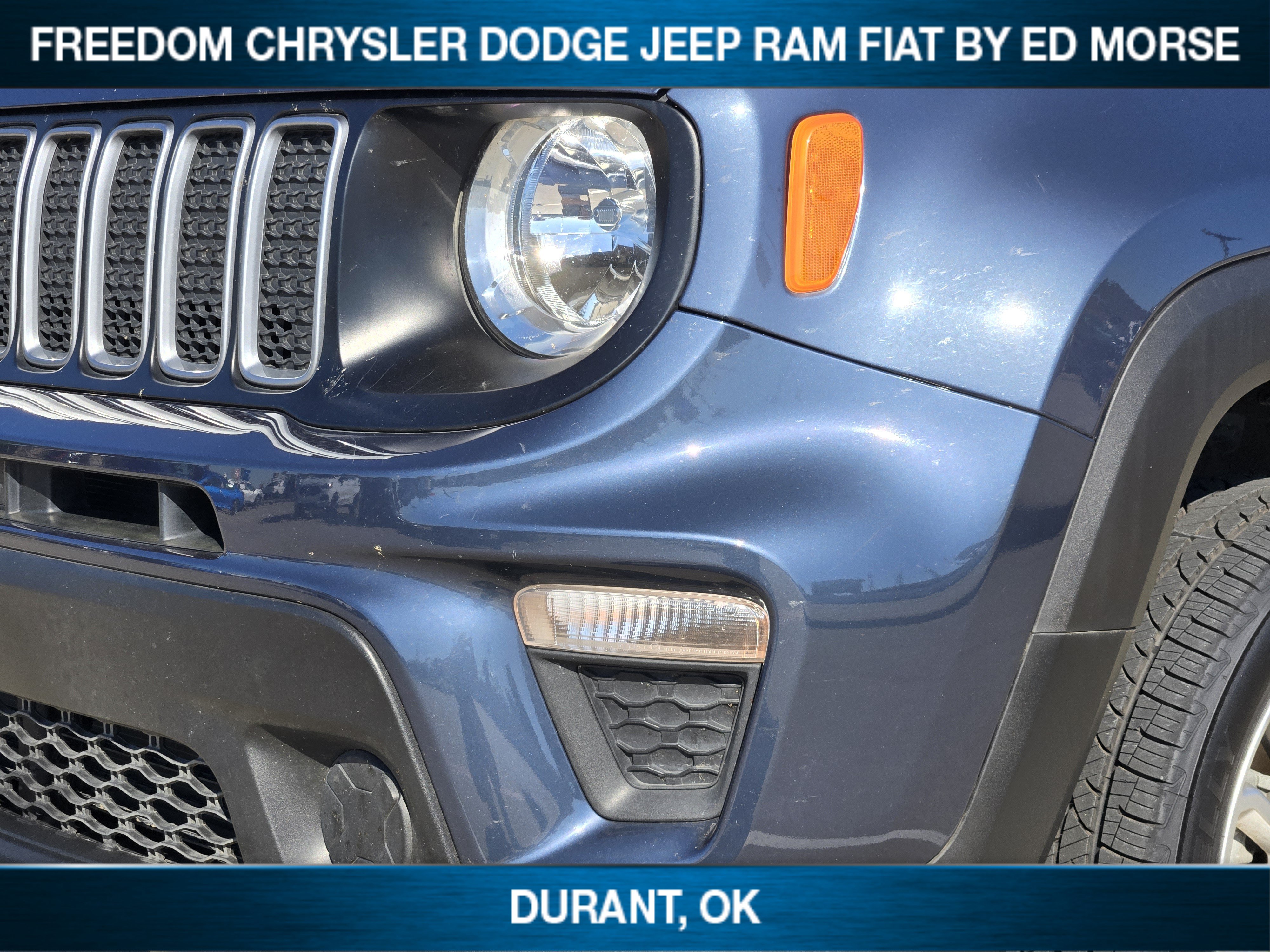 Used 2023 Jeep Renegade Latitude AWD/4WD image 5