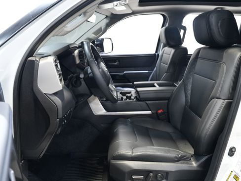 Used 2024 Toyota Tundra Limited image 30