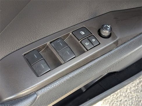 Used 2024 Toyota Camry SE w/ Convenience Package image 14