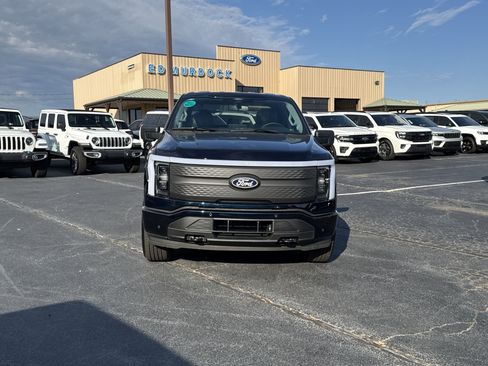 New 2025 Ford F150 Lightning Flash image 3