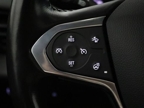 Used 2021 Chevrolet Traverse Premier AWD/4WD image 16
