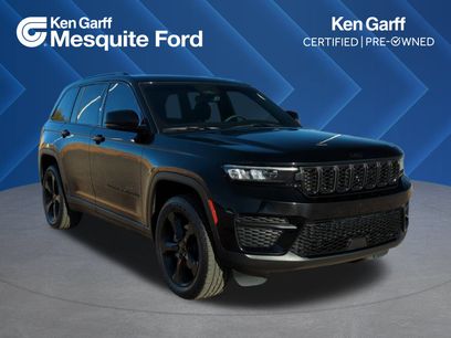 Used 2023 Jeep Grand Cherokee Altitude