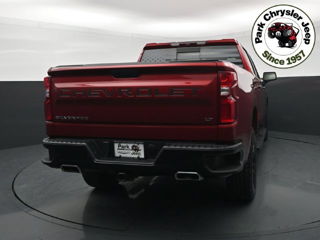 Used 2022 Chevrolet Silverado 1500 LT Trail Boss w/ LT Trail Boss Premium Package AWD/4WD image 5