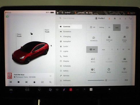 Used 2018 Tesla Model 3 Long Range image 26