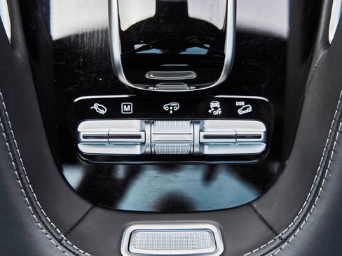 Used 2024 Mercedes-Benz Maybach GLS 600 4MATIC image 73