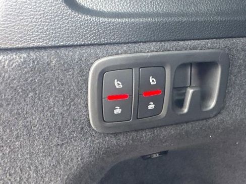 Used 2025 Audi Q7 3.0T Premium Plus image 15