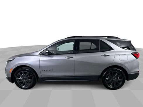 Used 2024 Chevrolet Equinox RS w/ LPO, Floor Liner Package FWD image 5