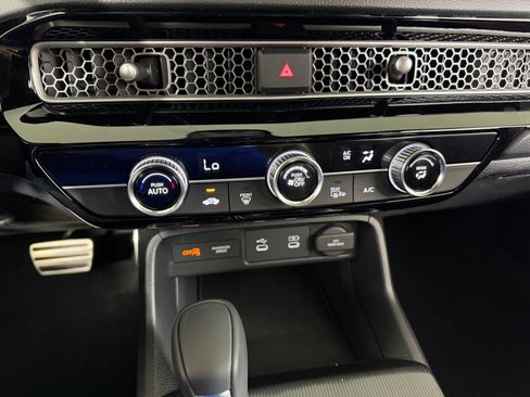 New 2026 Honda Civic Sport image 24