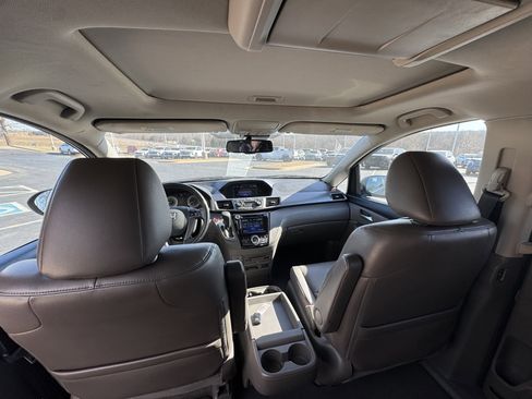 Used 2014 Honda Odyssey EX-L image 12