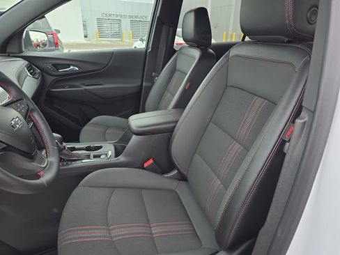 Used 2024 Chevrolet Equinox RS image 5