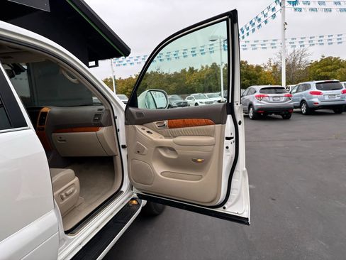 Used 2004 Lexus GX 470 image 15