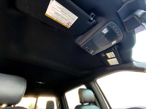 Used 2022 Ford F350 Platinum image 13