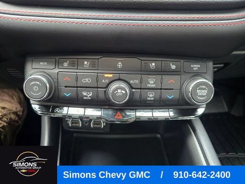 Used 2024 Dodge Durango GT AWD/4WD image 24