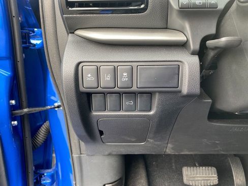 Used 2025 Mitsubishi Eclipse Cross SE image 14