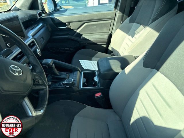 Used 2024 Toyota Tacoma TRD Sport AWD/4WD image 3