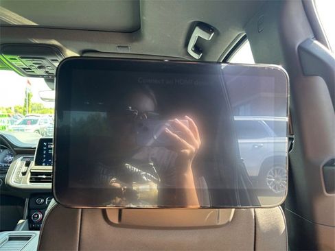 Used 2023 Chevrolet Tahoe High Country image 19