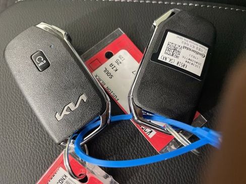 New 2025 Kia Soul EX image 34