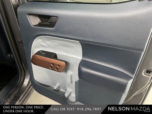 Used 2022 Ford Maverick Lariat w/ Lariat Luxury Package image 39