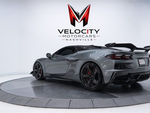 Used 2023 Chevrolet Corvette Z06 w/ Z07 Performance Package RWD image 8