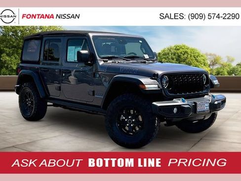 Used 2024 Jeep Wrangler Unlimited AWD/4WD image 1