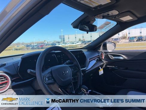 New 2026 Chevrolet Trax RS image 40