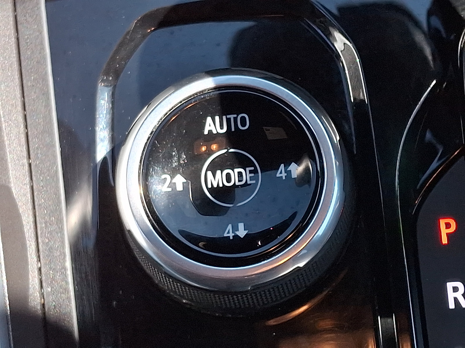 Certified 2024 Chevrolet Colorado ZR2 AWD/4WD image 25